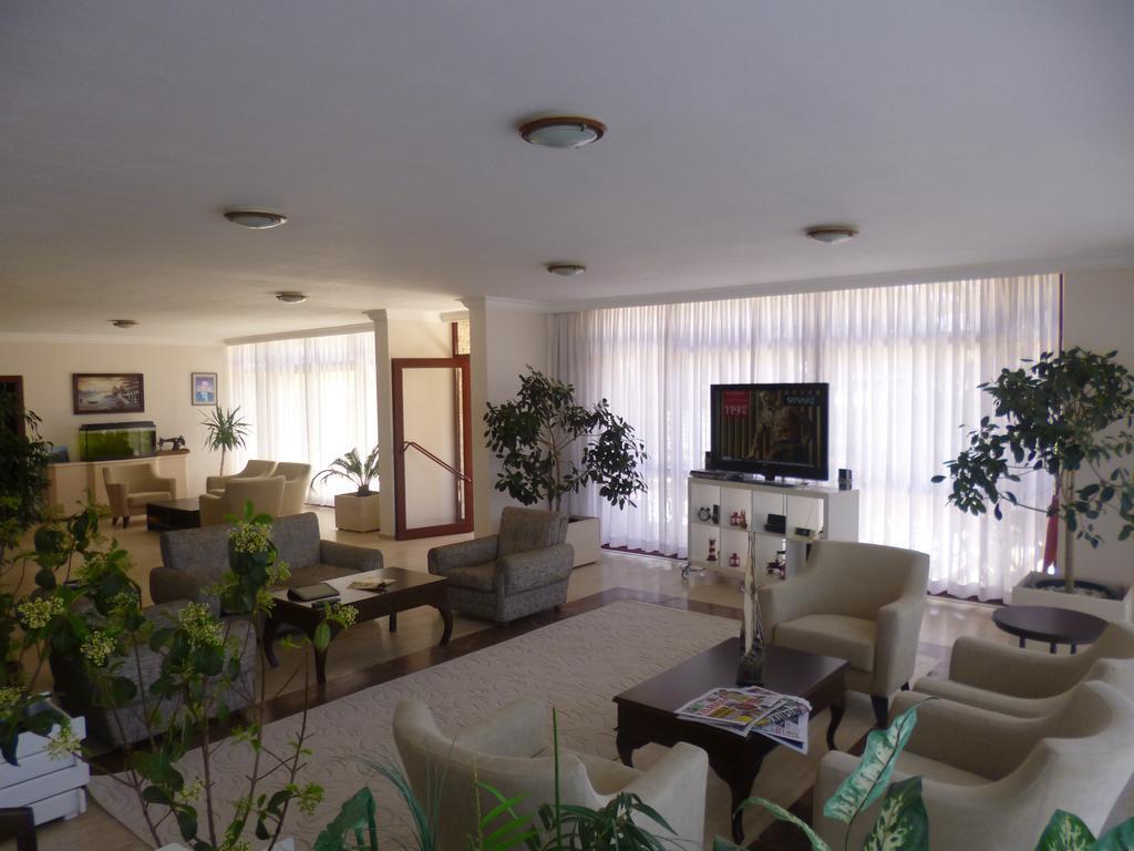 Albayrak Hotel Cesme Exterior photo